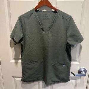 FIGS Casma Three-Pocket Scrub Top Bonsai Green Women’s Size Large Nursing